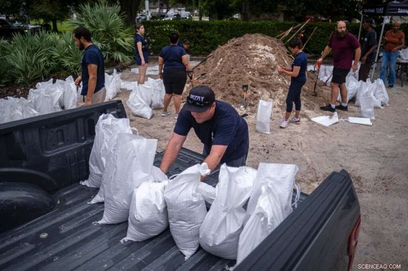 Hurricane Ian Approaches Florida: Residents Prepare for Impact