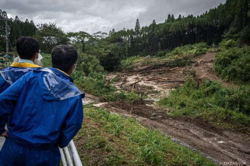 Typhoon Nanmadol Triggers Landslides: Two Confirmed Dead, Four Missing in Japan