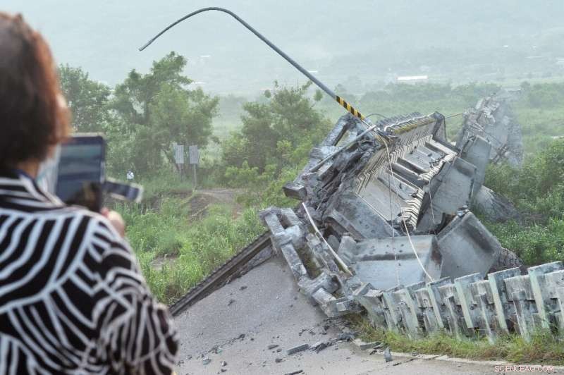 Taiwan Endures Further Aftershocks Following Recent Earthquake