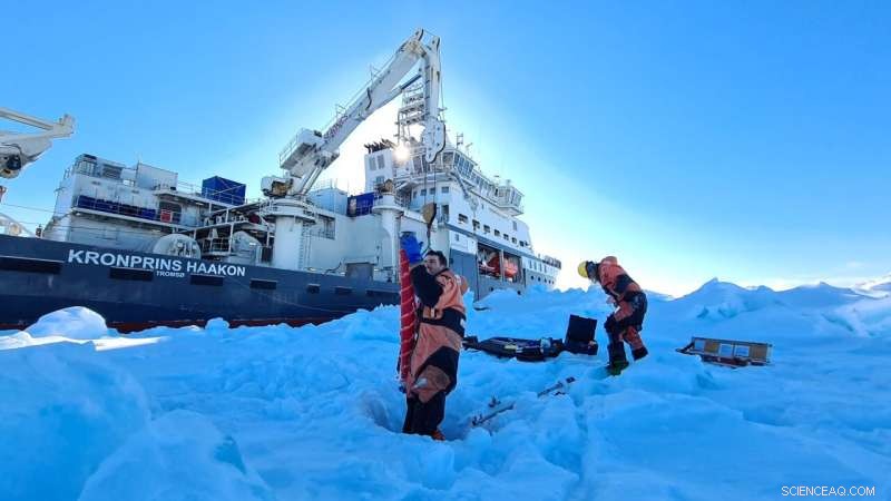 New Year‑Round Arctic Sea Ice Thickness Measurement Enhances Shipping & Climate Forecasts