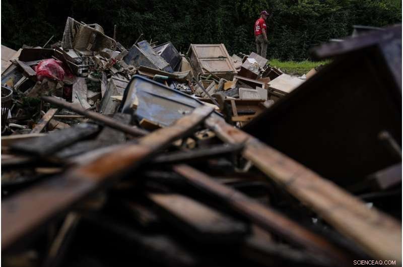 2012 Climate Report Predicted Extreme Weather: A Decade of Warning