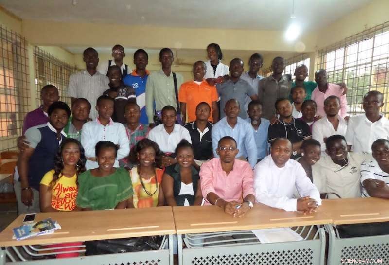 Nigerian Students Lead the Way in Solid Waste Management Reform