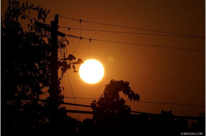 California Faces Climate Extremes: Drought, Record Heat, Wildfires, and Emerging Flood Threats