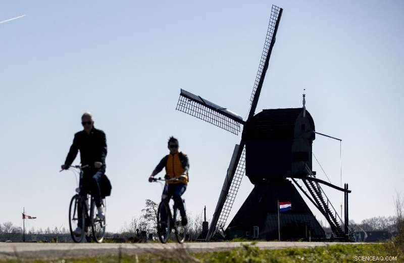 Adopting Dutch Cycling Habits Could Cut Global CO2 Emissions by 700 Million Tons, Study Shows