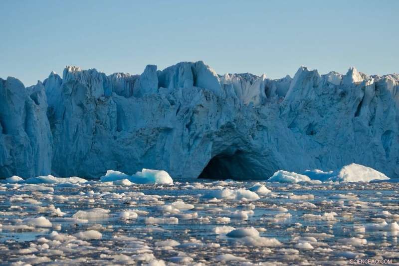 Antarctic Ice Shelves Slow Glacial Melt Into Oceans, Yet Face Rapid Collapse