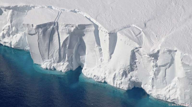 New Antarctic Research Reveals Unexpected Ice Loss from Calving