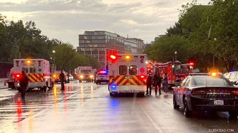 Fatal Lightning Strike Near White House Claims 3 Lives, Leaves 1 Injured