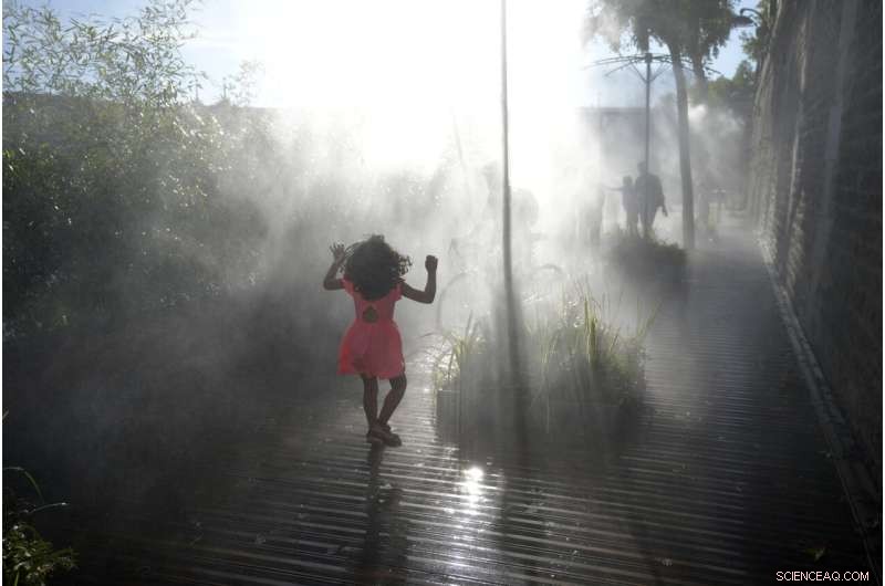 Paris Endures Second 2022 Heat Wave, Temperatures Hit 36°C