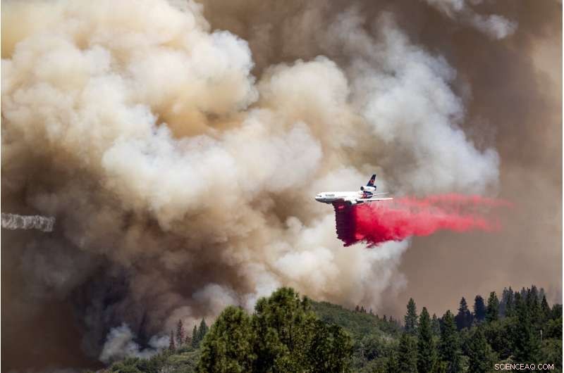 California Fire Near Yosemite Controlled, Thousands Evacuated; 55 Homes Lost