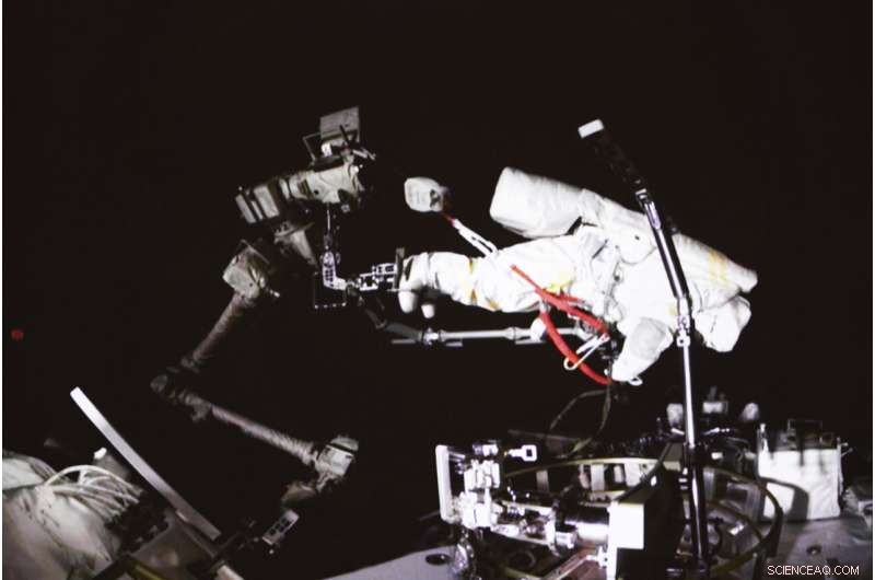 Chinese Astronauts Perform First Spacewalk on New Wentian Module