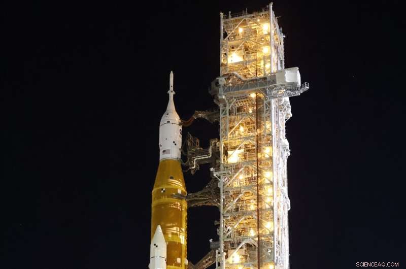 NASA Prepares Artemis Rocket for First Lunar Test Flight at Kennedy Space Center