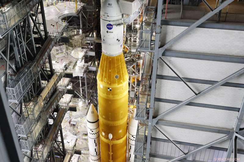 NASA Prepares Artemis Rocket for First Lunar Test Flight at Kennedy Space Center