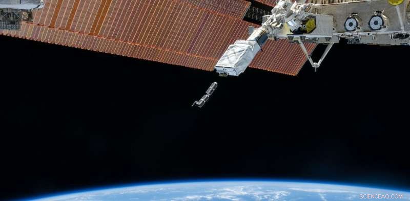 Ukraine Conflict Highlights the Strategic Rise of Private Satellite Companies