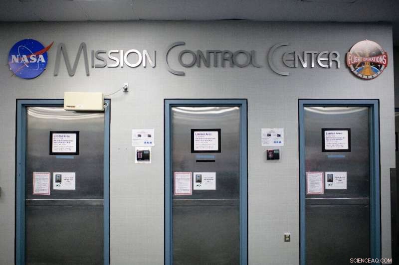 Houston Prepares NASA for Artemis 1 Moon Mission: Full 24/7 Monitoring