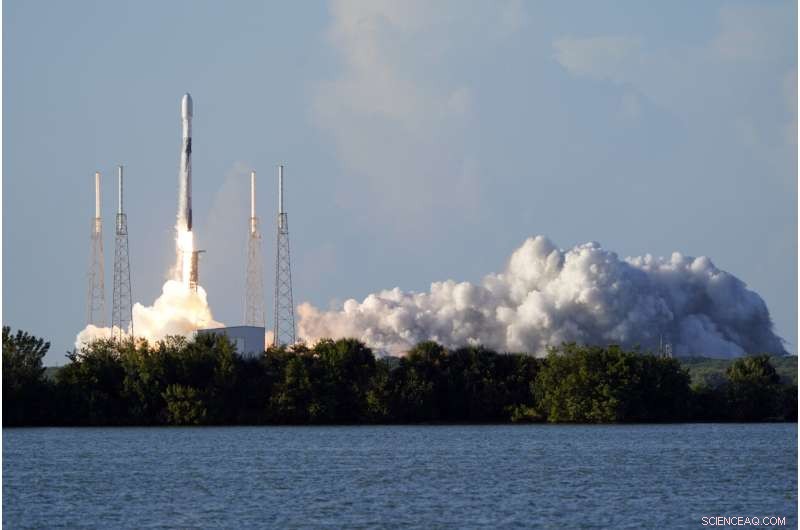 South Korea Launches First Lunar Orbiter to Explore the Moon