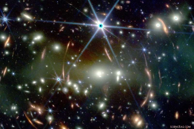 New JWST Image Refines Mass Map of Galaxy Cluster SMACS J0723.3−7327