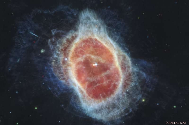 NASA Unveils Stunning Mid‑Infrared Images of the Southern Ring Nebula