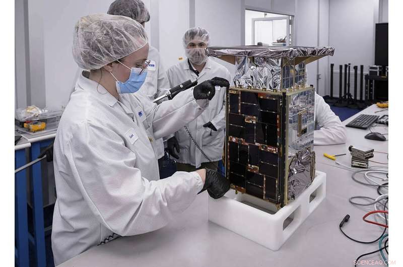 NASA Loses Contact with CAPSTONE Spacecraft En Route to Test Lunar Orbit