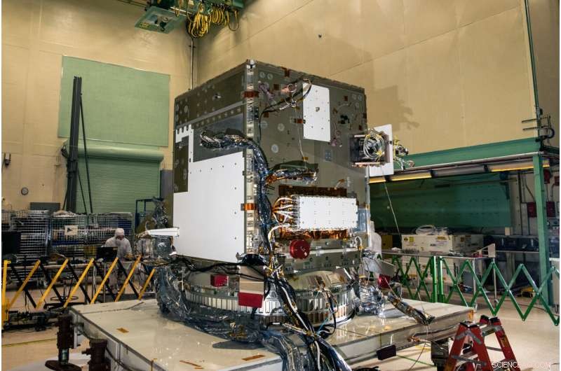 SPEXone Aerosol Instrument Installed on NASA’s PACE Climate Satellite