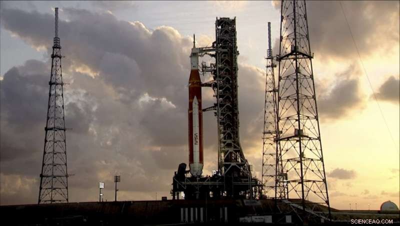 NASA Fuels SLS Moon Rocket for First Time During Countdown Rehearsal