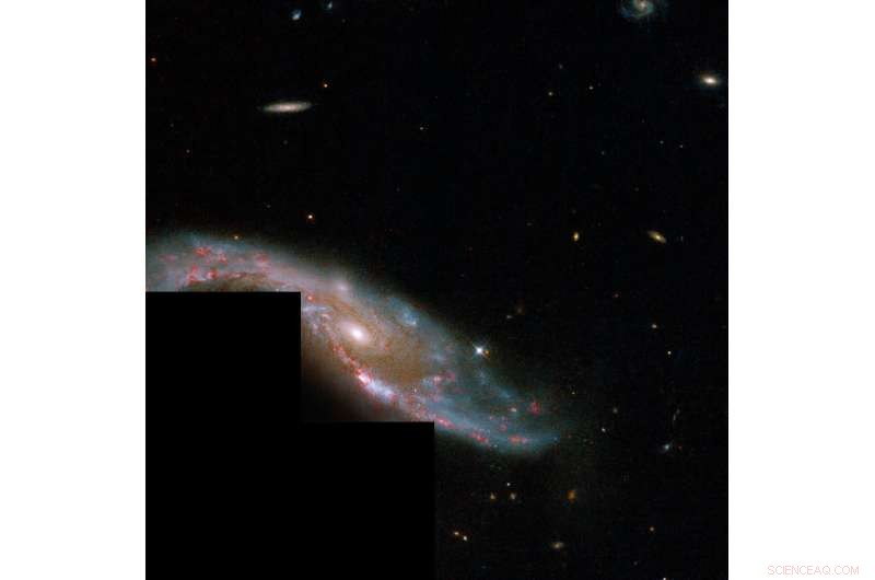 Hubble Reveals the Interacting Spiral Galaxy NGC 3509