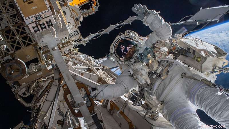 NASA Postpones Spacewalks After Water Leak in EMU Spacesuits