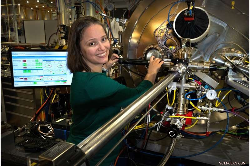 AI Agents in Scientific Research: How Researchers Leverage Them for Experimental Success