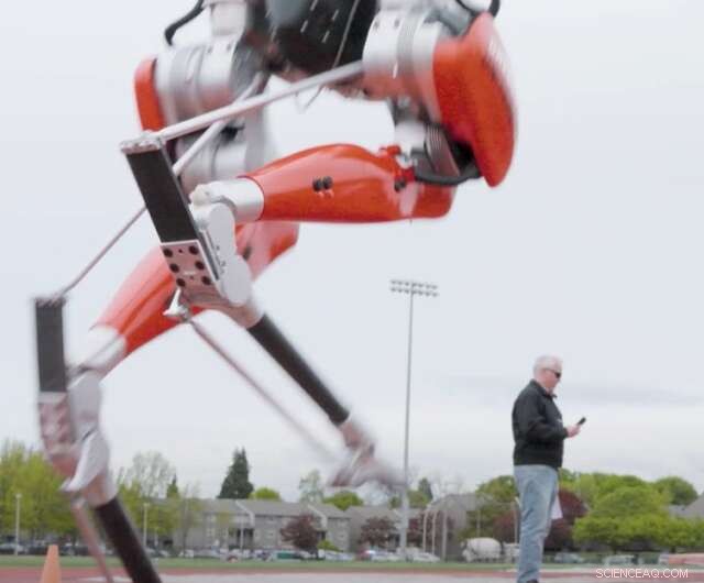 Cassie the Running Robot Sets Guinness World Record for Fastest 100‑Meter Dash by a Bipedal Robot