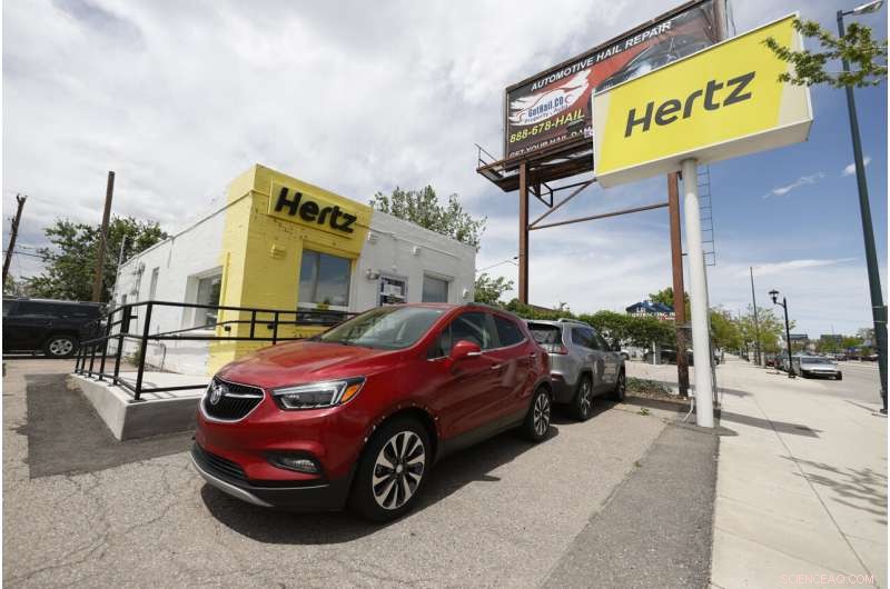 Hertz Commits to 175,000 GM EVs in 5-Year Deal