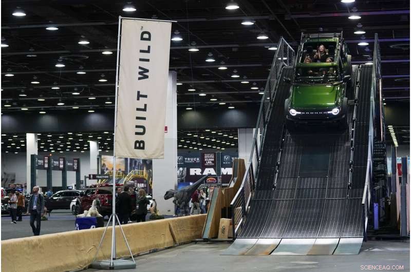 Detroit Auto Show Returns After Three Years: A Streamlined, Intimate Industry Event