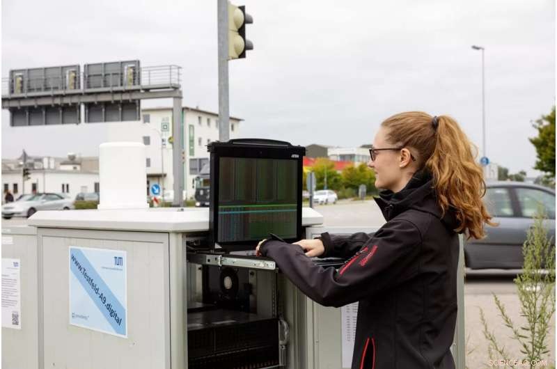 TUM s Bird s-Eye View Technology Boosts Autonomous Driving Safety