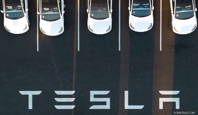 Tesla Investigates Texas Lithium Refinery, Pursues State Tax Incentives