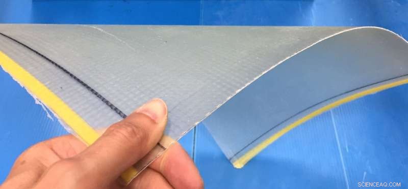 Enhancing Bolted Connections in Lightweight, High‑Strength Structures with GFRP Reinforcement