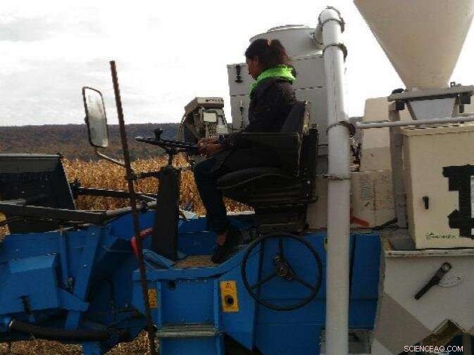 Soybean Virus Enhances Survival of Key Insect Pests