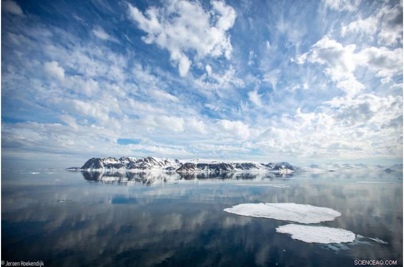 Drone Surveillance Uncovers Ringed Seal Populations Amid Rapid Arctic Change