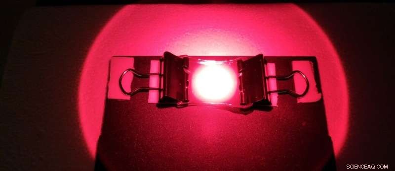 DNA-Engineered Gold Nanoparticles Produce Precise Colors for Advanced Display Technology