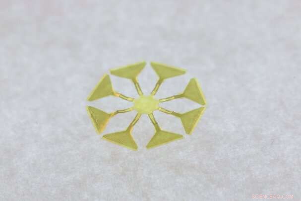 3D Transistor Array Device for High‑Resolution Intra‑ and Inter‑Cellular Electrical Recordings