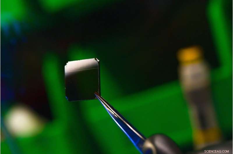 Rice University Boosts Efficiency of Ultrathin 2D Perovskite Solar Cells, Challenging Bulkier Competitors