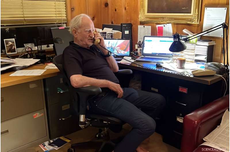 Behind the 2022 Nobel Prize: Clauser s Winning Call