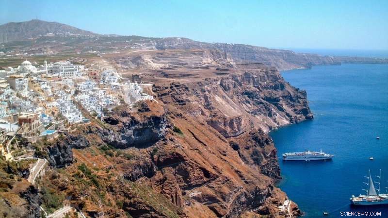 New Statistical Analysis Uncovers the Mysteries of Santorini s Ancient Volcanic Eruption