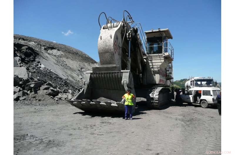 Three Lessons from Fossil Fuels About Women’s Inclusion – How Clean Energy Can Apply Them