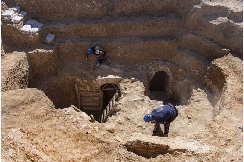 Archaeologists Reveal 1,200-Year-Old Luxury Mansion in Southern Israel