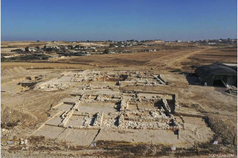 Archaeologists Reveal 1,200-Year-Old Luxury Mansion in Southern Israel
