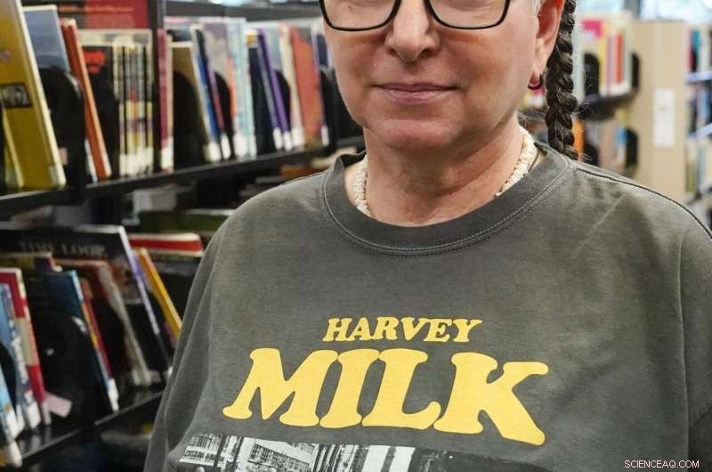 Florida Schools Grapple With New  Don t Say Gay  Law, Facing Confusion