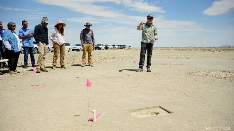 Ice Age Footprints Reveal Secrets of North America s First Humans