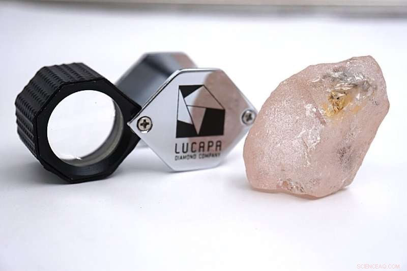 Angola s Lulo Mine Unveils 170‑Carat Pink Diamond, Largest Ever Found in 300 Years