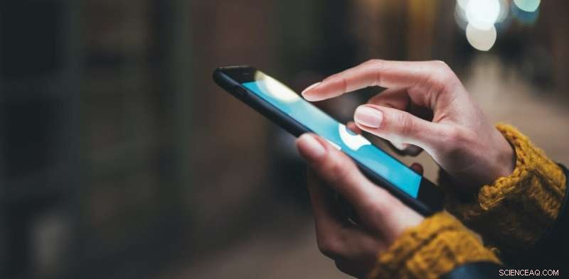 Insightful Study Reveals Unexpected Patterns in New Zealand Twitter Language During Lockdown