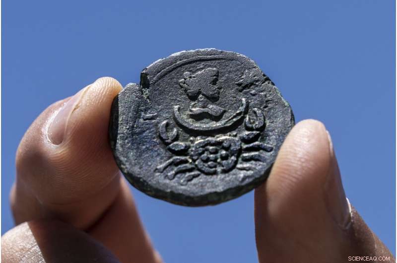 First Zodiac-Bearing Coin Unearthed Off Israel’s Coast