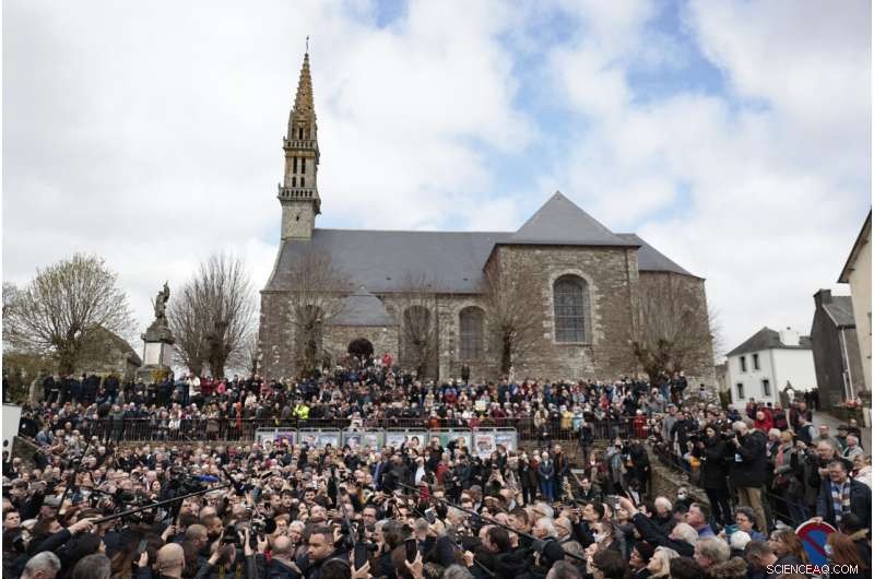 New Studies Reveal France s Diverse Melting Pot and Persistent Discrimination Challenges