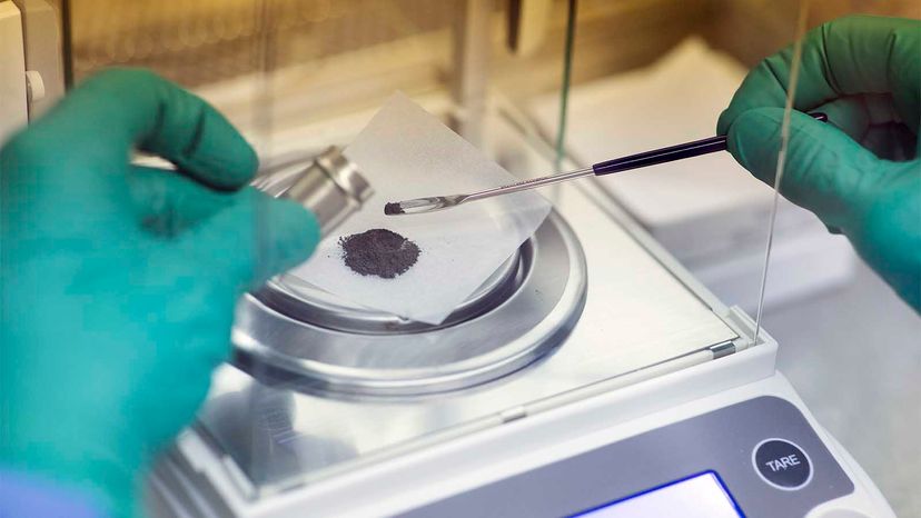 Scientists Grow Plants in Lunar Soil, Milestone in Space Agriculture